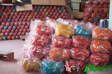 Nghề nuôi heo đất