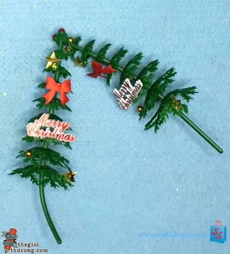 Cây Thông nhựa nhỏ