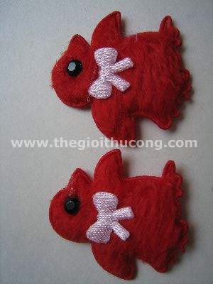  Cánh cụt màu đỏ