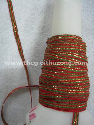 Ruybăng hẹ lá giáng sinh