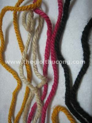 Dây thừng màu cỡ to.