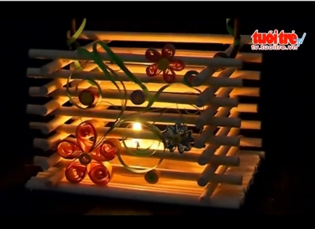 Có 1 shop " lồng đèn" nho nhỏ