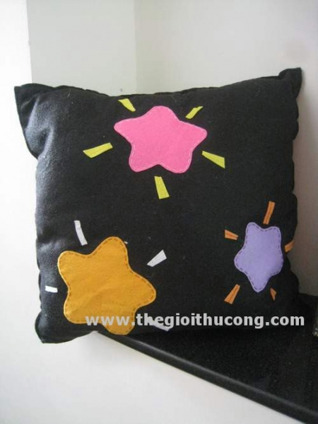 Gối 3 sao may mắn 