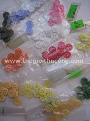 Nút nhựa tròn 1cm