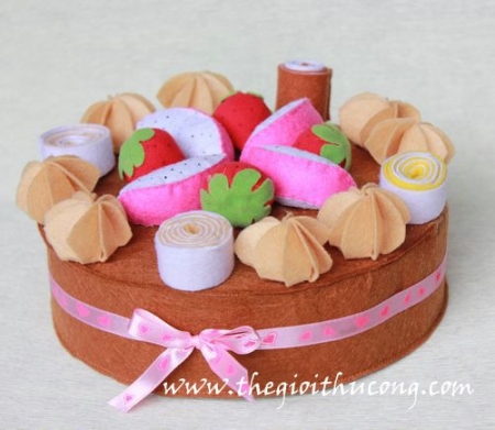 Bánh kem tròn cỡ lớn K5