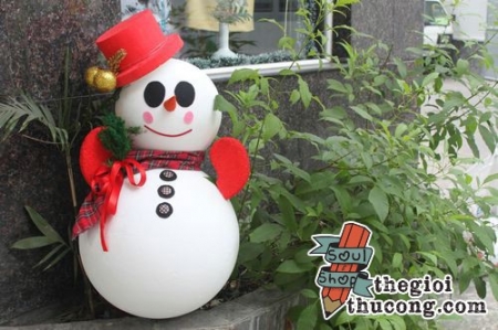 Người tuyết khổng lồ trưng bày