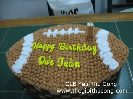 Khéo léo làm bánh kem vải nỉ