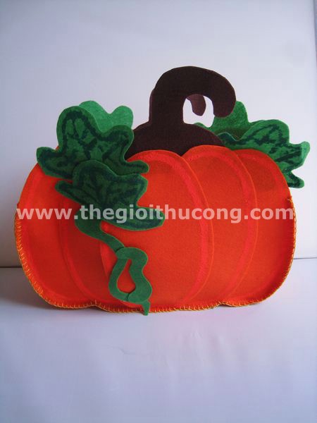Làm túi hình bí đỏ từ vải nỉ (cho Halloween)