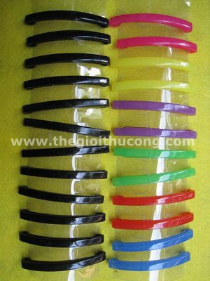 Kẹp nhựa màu