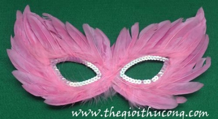 Mặt nạ hồng đơn giản