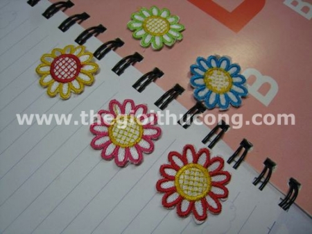 Hoa vải nỉ đan caro