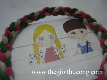 Video cách làm vòng tay bằng da đơn giản nhất