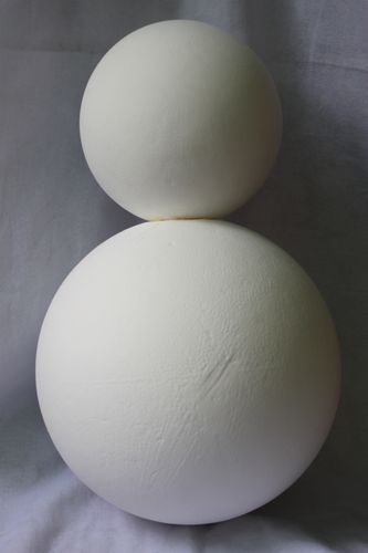 Khối xốp, cầu xốp trắng làm người tuyết