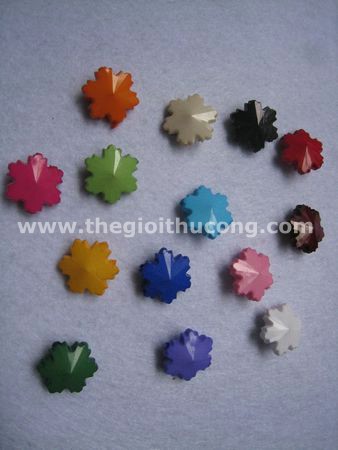 Nhựa hình hoa cánh nhọn các màu