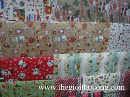 Giấy gói quà giáng sinh