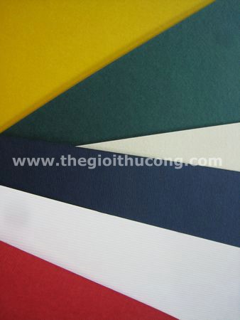 Giấy bìa màu lọai tốt 