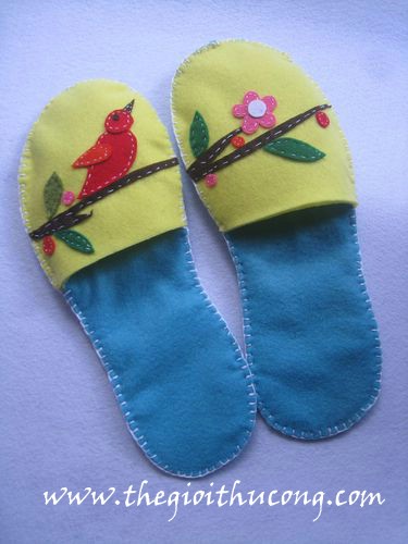 Đôi dép đi trong nhà