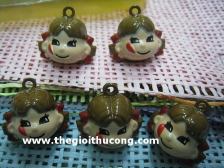 Lục lạc hình bé gái