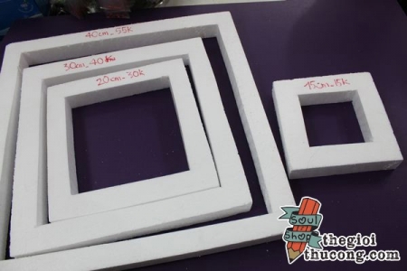 Mút xốp trắng hình vòng vuông rỗng 