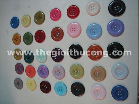 Nút nhựa tròn to 3cm