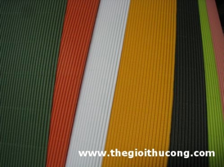 Giấy gợn sóng sợi nhỏ dạng tờ