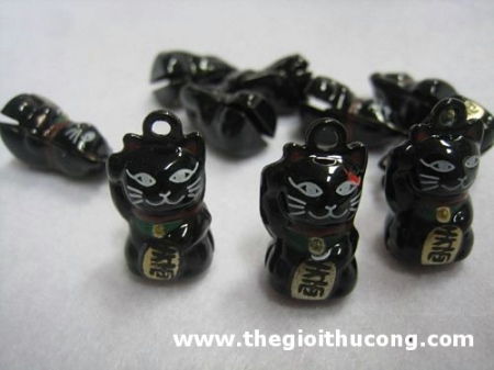 Lục lạc mèo đen 