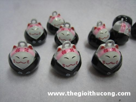 Lục lạc mào tròn ù đen trắng