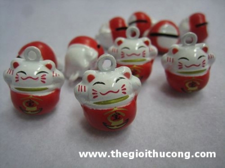 Lục lạc mèo trắng đỏ