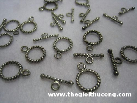 Mặt tròn và que bạc