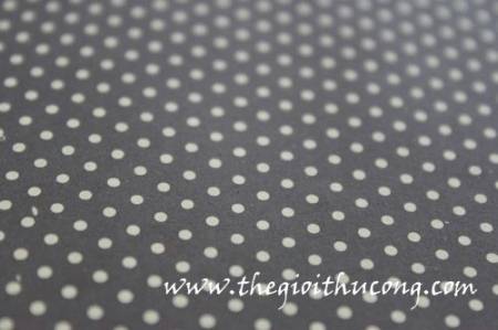 Giấy vintage - chấm bi nâu