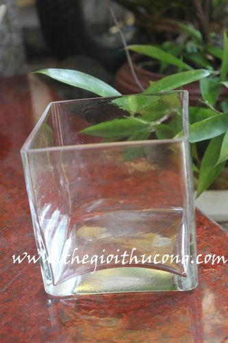 Lọ thuỷ tinh trụ vuông S16