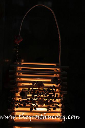 Lồng đèn que kem dây hoa xoắn