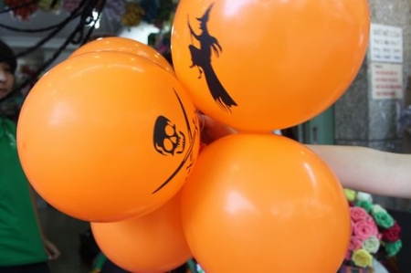 Bong bóng Halloween