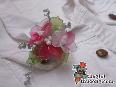 Hoa đào bằng vải voan